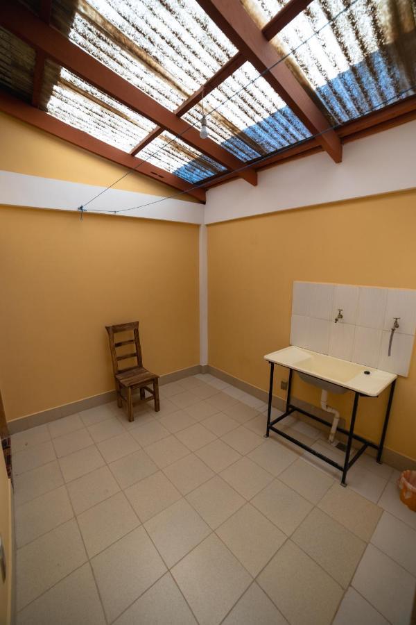 The Little House Aparthotel Ουγιούνι Εξωτερικό φωτογραφία