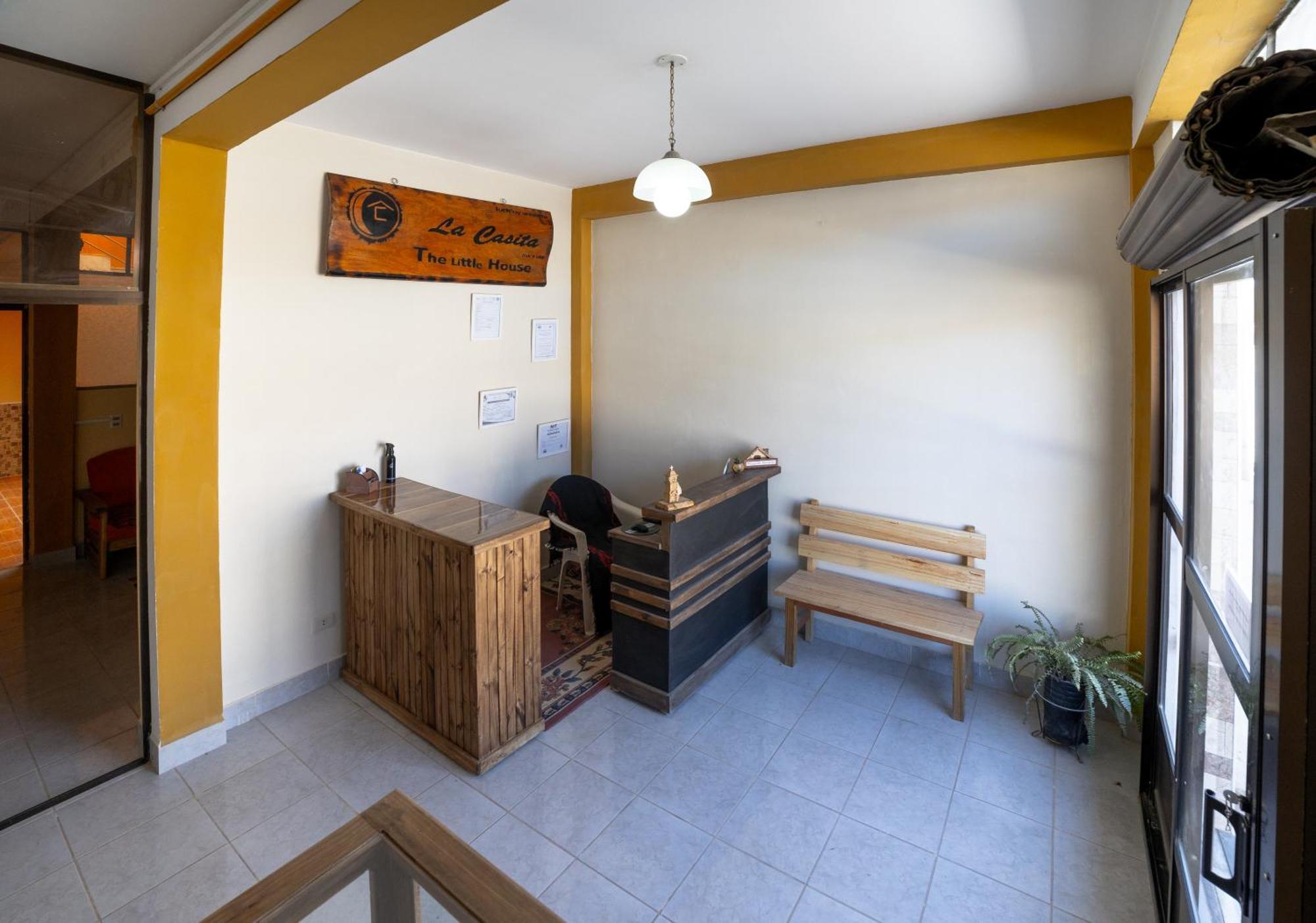 The Little House Aparthotel Ουγιούνι Εξωτερικό φωτογραφία